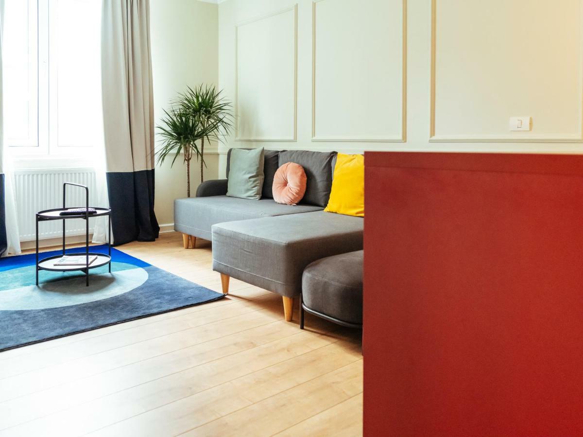 Classy Apartment - Old Town ブカレスト エクステリア 写真
