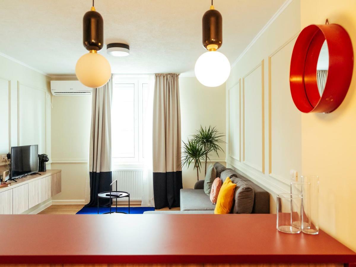 Classy Apartment - Old Town ブカレスト エクステリア 写真